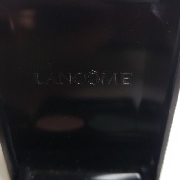 LANCOME Colour Focus Exceptional Wear Eye Color Duo - Exhibition Montage - Picture 3 of 4